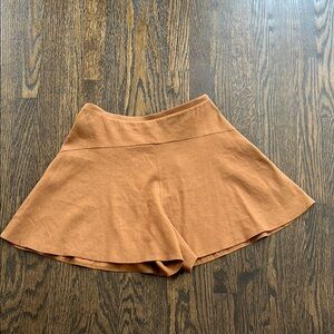 Vince Tan A-Line short pants